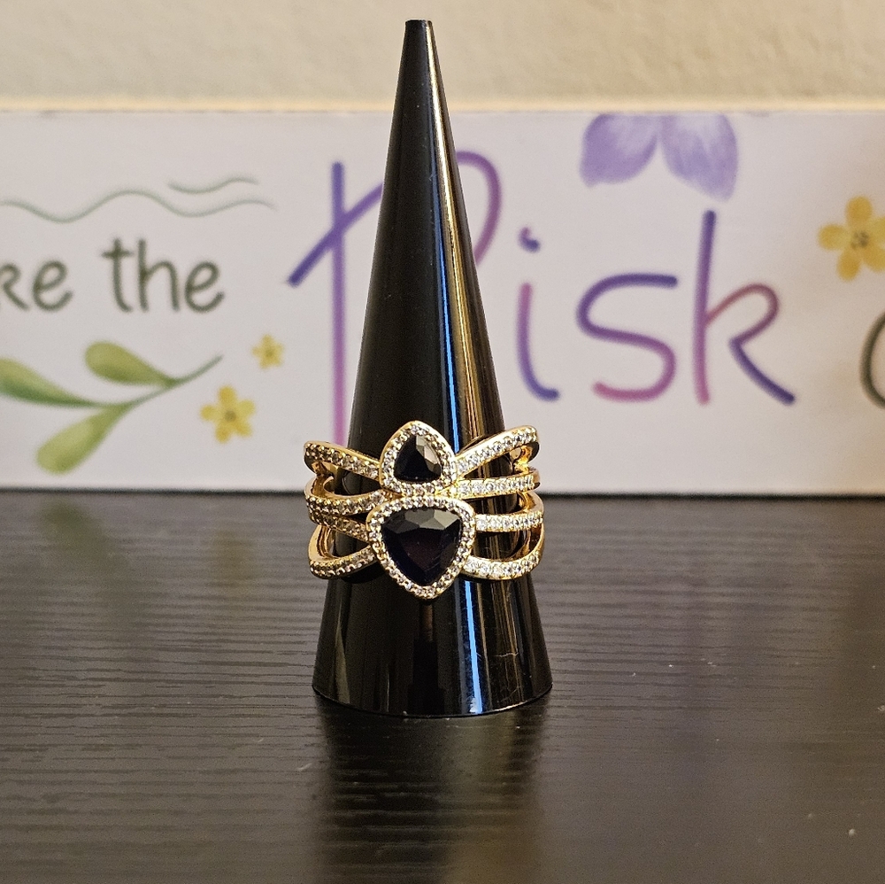 Ring Gold And Sapphire Size 9
